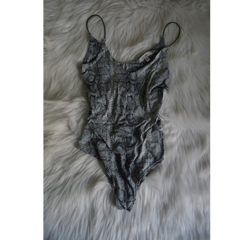 Gaze Blue Snakeprint Bodysuit